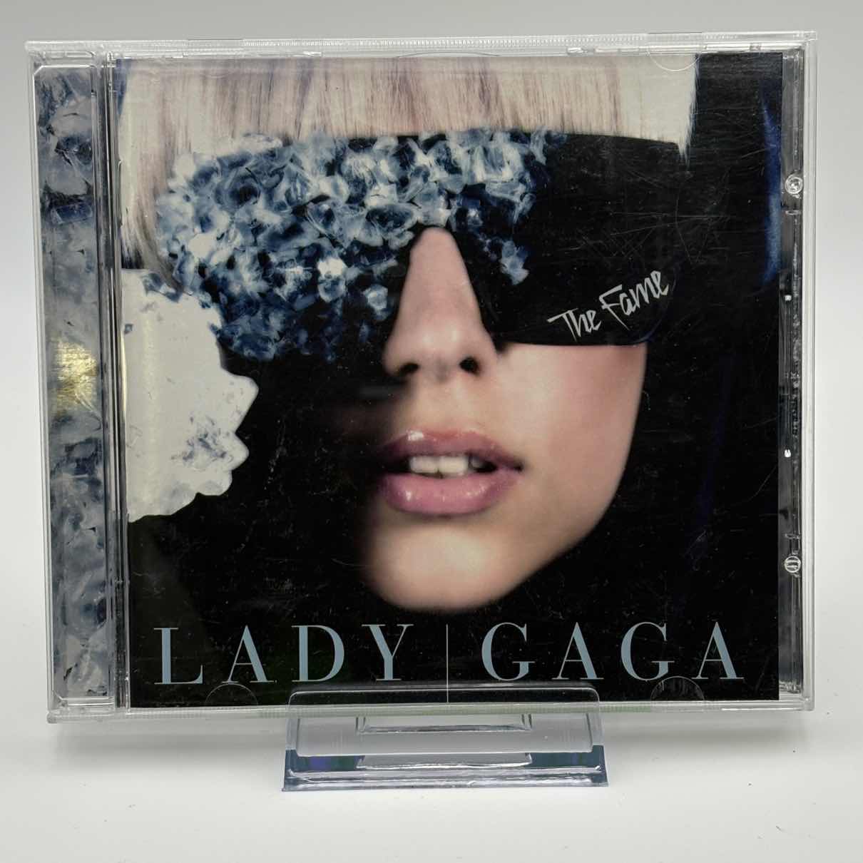 Lady-Gaga--The-Fame-Used-CD