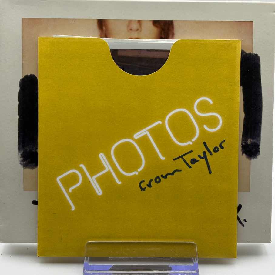 Taylor Swift - 1989 D.L.X. (WITH PHOTOS #40-#52) (Used CD)